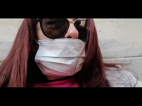 ❤️ Николета му се одмаздува на соседот и моча во неговата гаража (Специјален италијански карантин Covid19) ❤️❌ Ебате видео на порно mk.fuckmymac.ru ❤